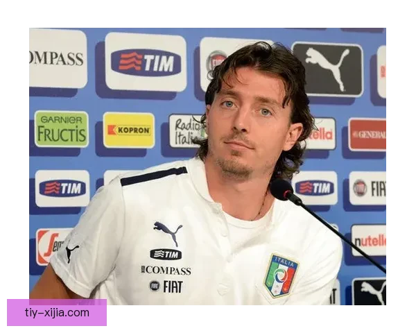 年轻蓝衣潜质佛罗伦萨风采之城