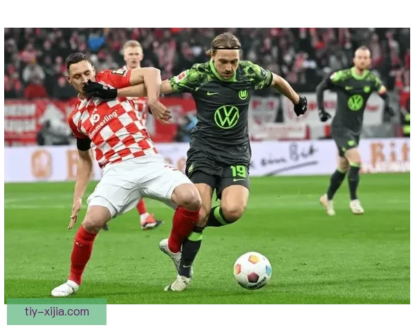 欧协联赛场暗流下的显性危机